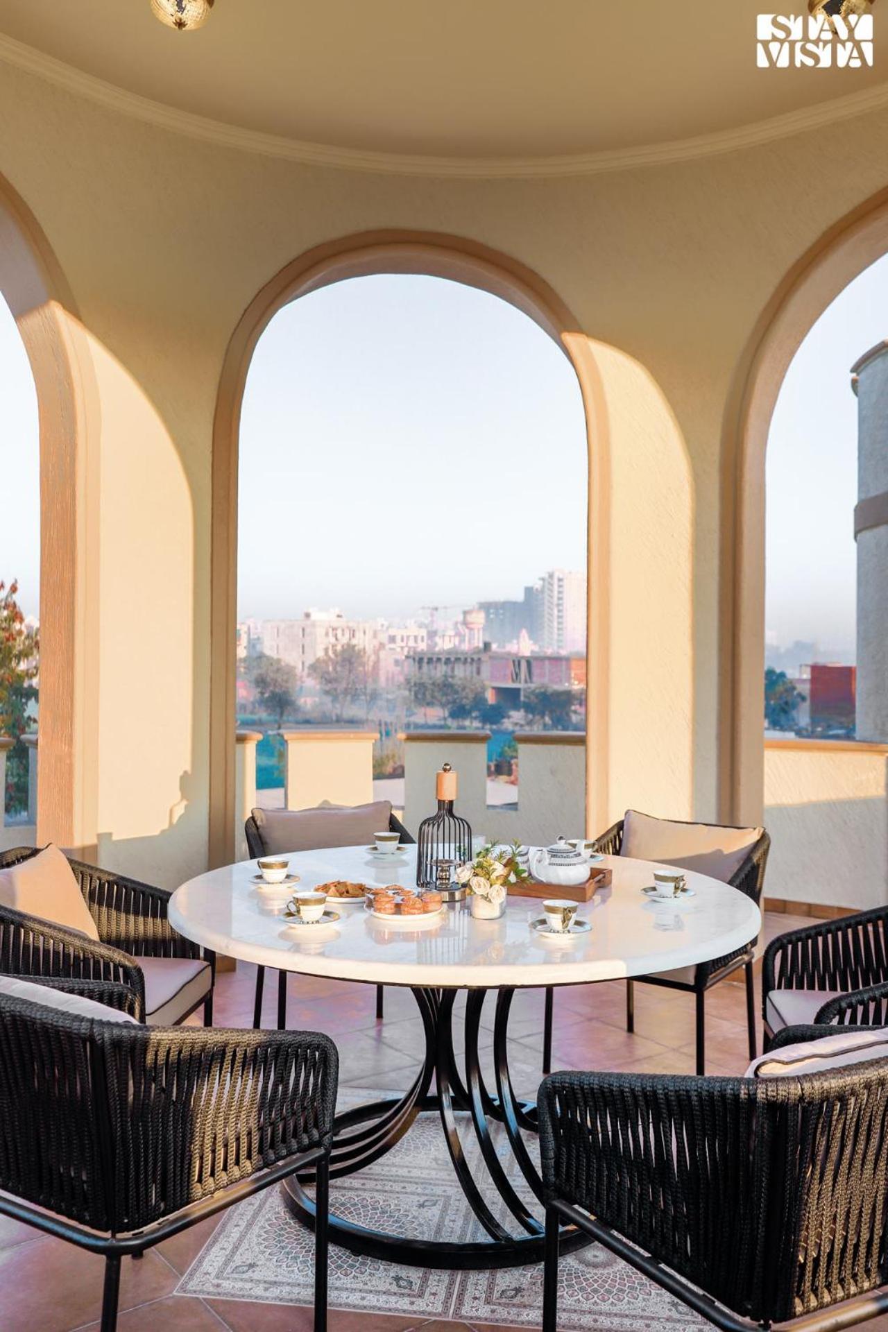Stayvista'S Mystic Castle With Terrace, Swimming Pool, Lawn With Gazebo Jaipur Buitenkant foto