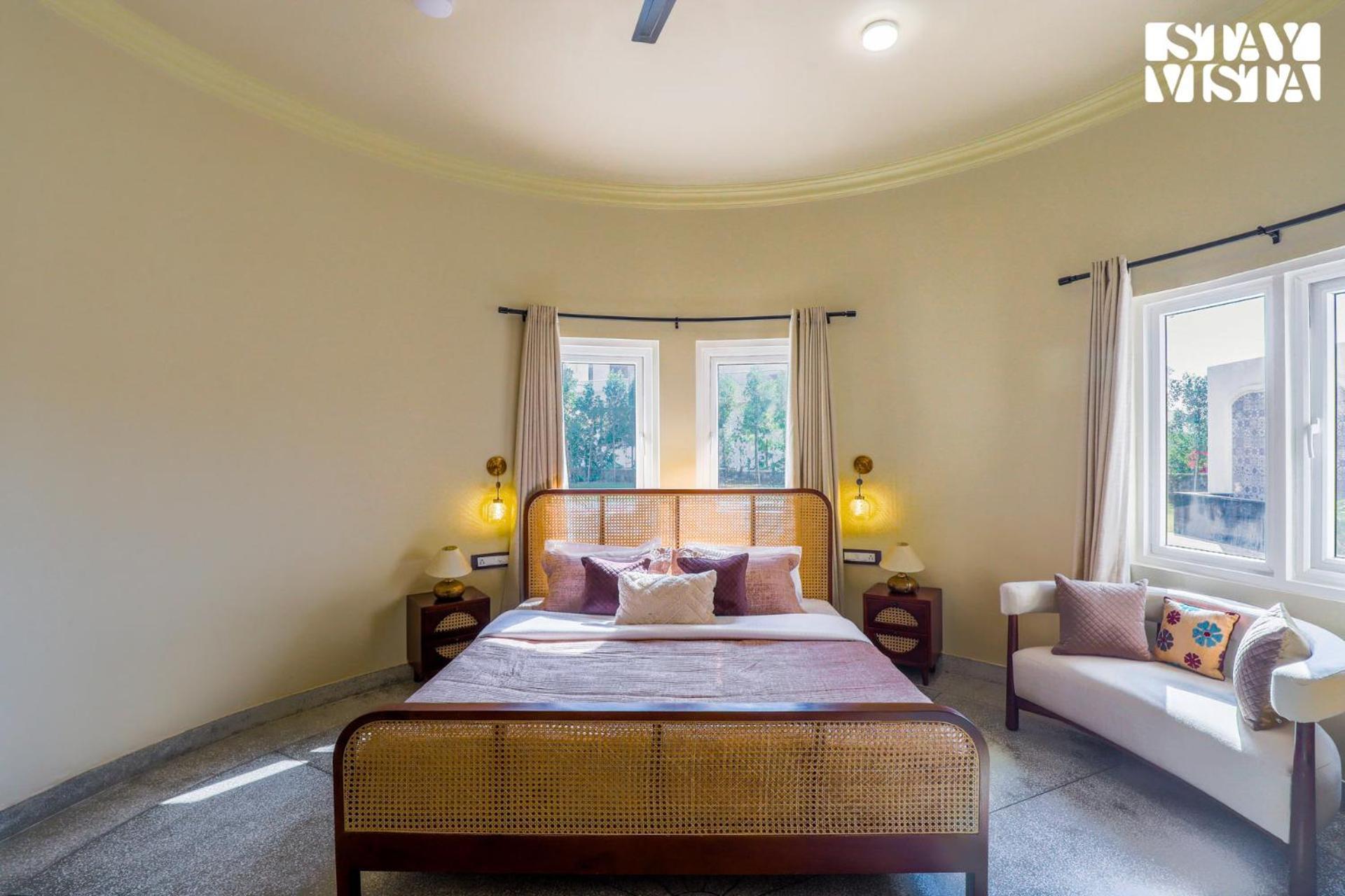 Stayvista'S Mystic Castle With Terrace, Swimming Pool, Lawn With Gazebo Jaipur Buitenkant foto